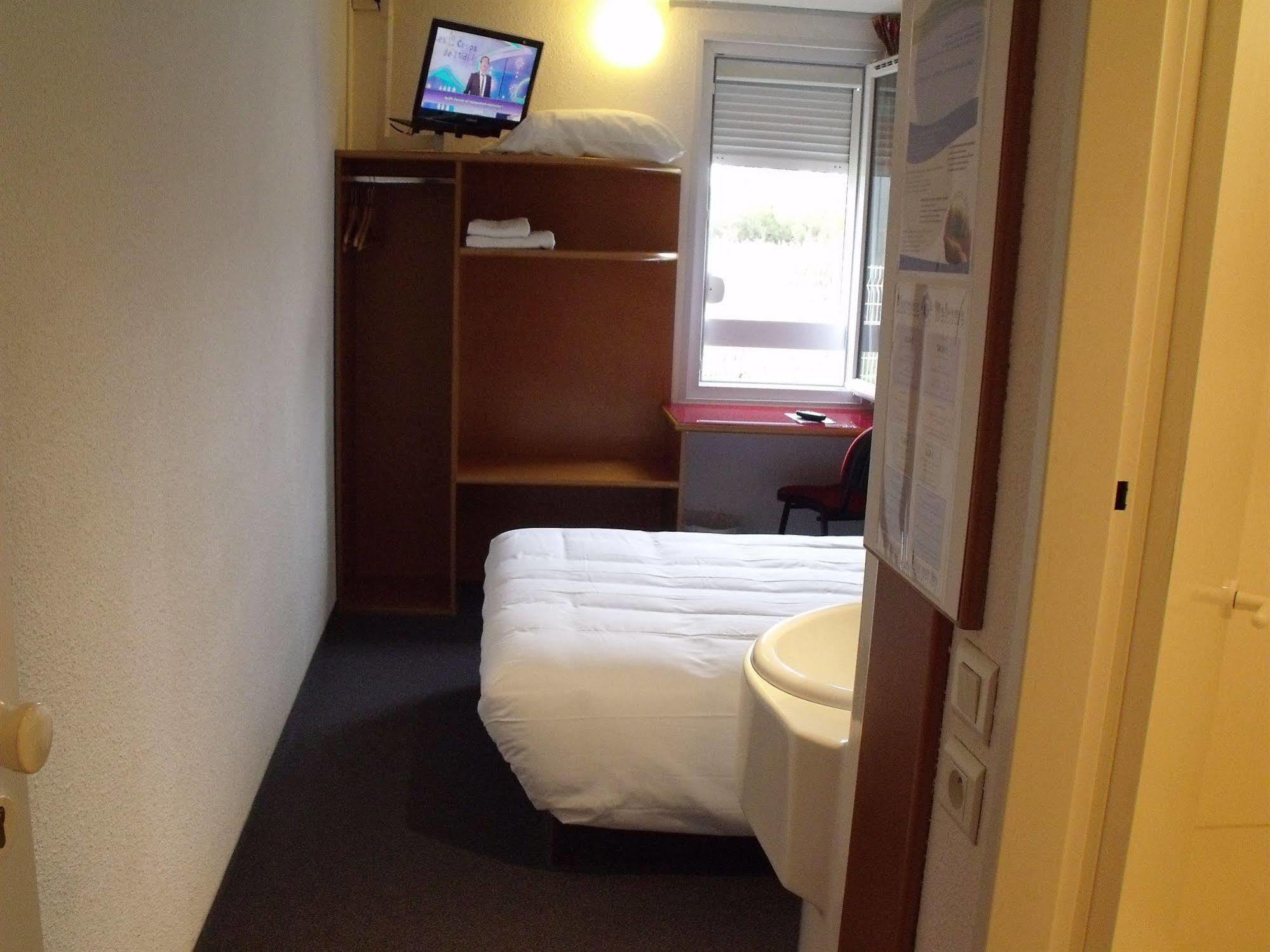 Quick Palace Auxerre Монето Экстерьер фото